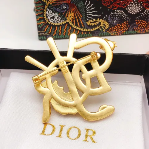 Replica Christian Dior Brooches For Women #1413384 $25.00 USD for Wholesale