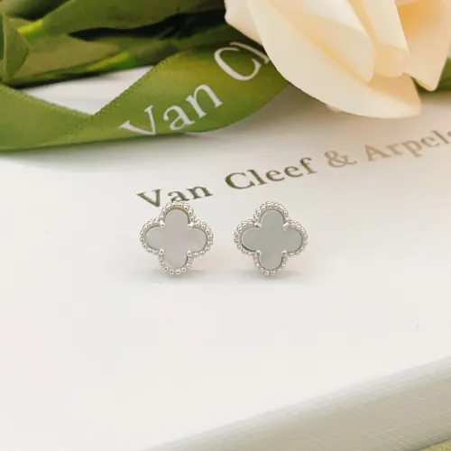 Cheap Van Cleef &amp; Arpels Earrings For Women #1413518, $$25.00 USD On Van Cleef &amp; Arpels Earrings