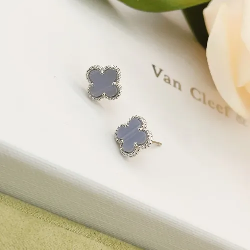 Replica Van Cleef & Arpels Earrings For Women #1413526 $25.00 USD for Wholesale