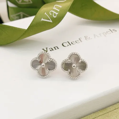 Cheap Van Cleef &amp; Arpels Earrings For Women #1413540, $$25.00 USD On Van Cleef &amp; Arpels Earrings