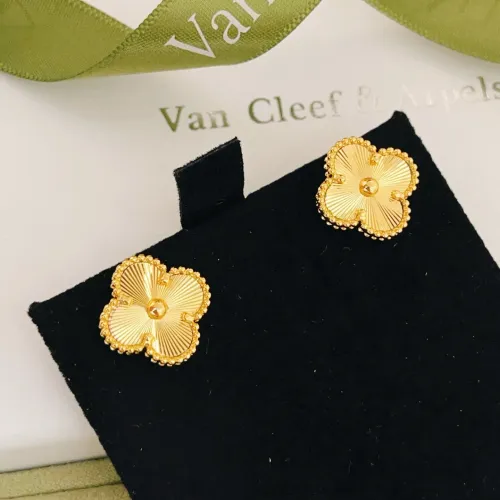 Replica Van Cleef & Arpels Earrings For Women #1413542 $25.00 USD for Wholesale