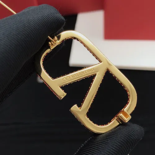 Replica Valentino Brooches For Women #1413764 $29.00 USD for Wholesale