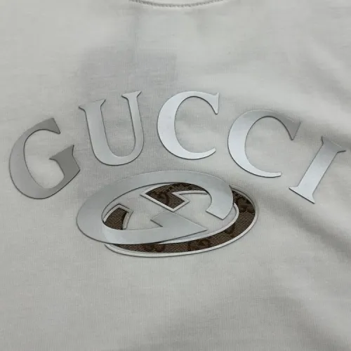 Replica Gucci T-Shirts Short Sleeved For Unisex #1413797 $39.00 USD for Wholesale