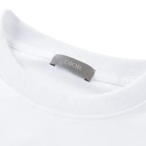 Replica Christian Dior T-Shirts Short Sleeved For Unisex #1414024 $45.00 USD for Wholesale