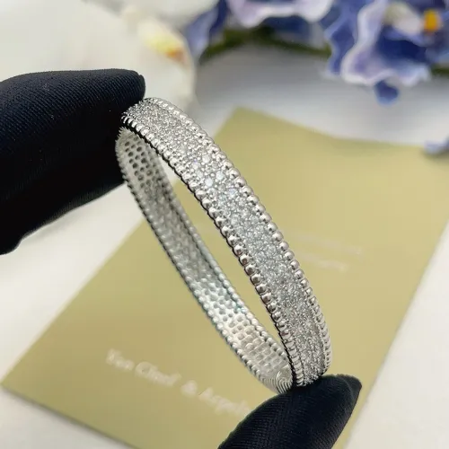 Replica Van Cleef & Arpels Bracelets #1414293 $32.00 USD for Wholesale