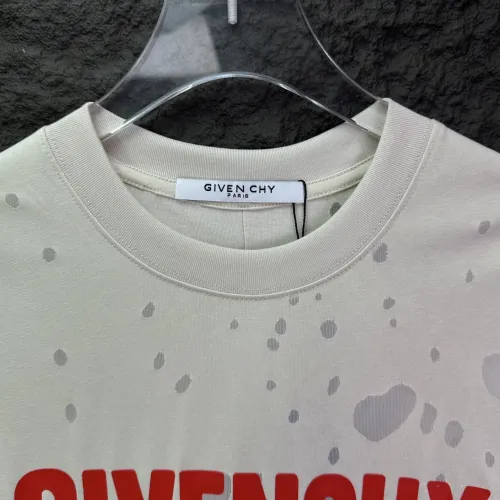 Replica Givenchy T-Shirts Short Sleeved For Unisex #1416491 $40.00 USD for Wholesale
