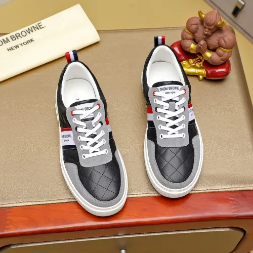 Replica Thom Browne TB Casual Shoes For Men #1416954 $72.00 USD for Wholesale
