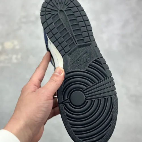 Replica Nike SB Dunk-Low For Men #1417256 $85.00 USD for Wholesale