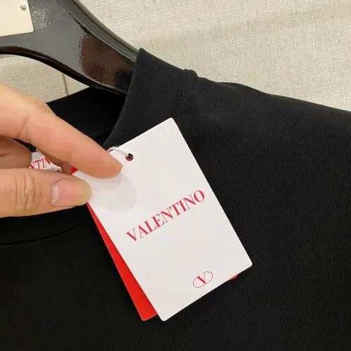 Replica Christian Dior T-Shirts Short Sleeved For Men #1418349 $64.00 USD for Wholesale