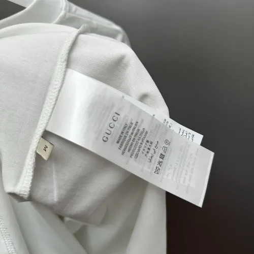 Replica Gucci T-Shirts Short Sleeved For Unisex #1418502 $48.00 USD for Wholesale