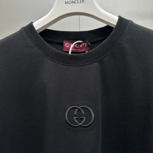 Replica Gucci T-Shirts Short Sleeved For Unisex #1418770 $56.00 USD for Wholesale