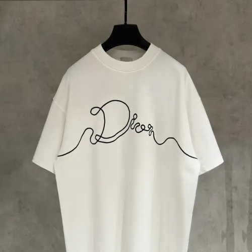 Cheap Christian Dior T-Shirts Short Sleeved For Unisex #1418797, $$52.00 USD On Christian Dior T-Shirts