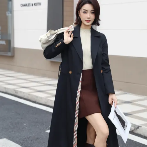 Replica Burberry Trench Coat Long Sleeved For Women #1419556 $170.00 USD for Wholesale