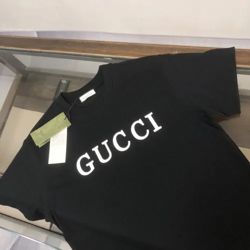 Replica Gucci T-Shirts Short Sleeved For Unisex #1419810 $36.00 USD for Wholesale