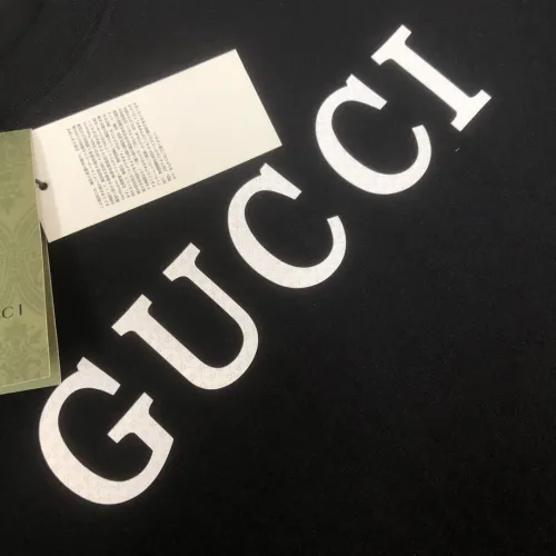 Replica Gucci T-Shirts Short Sleeved For Unisex #1419810 $36.00 USD for Wholesale