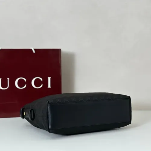 Replica Gucci AAA Quality Shoulder Bags For Women #1420160 $195.00 USD for Wholesale