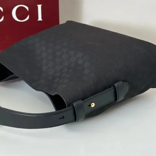Replica Gucci AAA Quality Shoulder Bags For Women #1420160 $195.00 USD for Wholesale