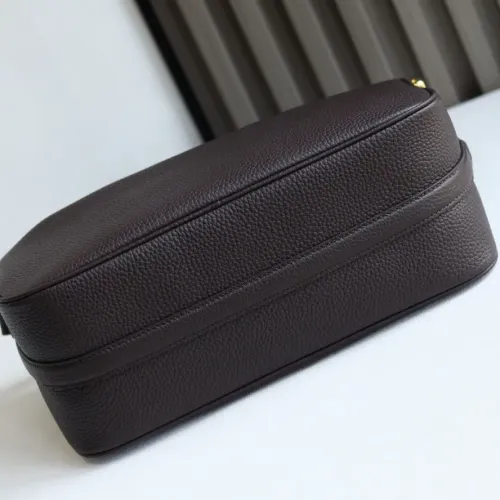 Replica Gucci AAA Quality Shoulder Bags For Women #1420354 $182.00 USD for Wholesale