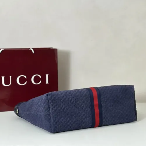 Replica Gucci AAA Quality Handbags For Women #1420363 $235.00 USD for Wholesale
