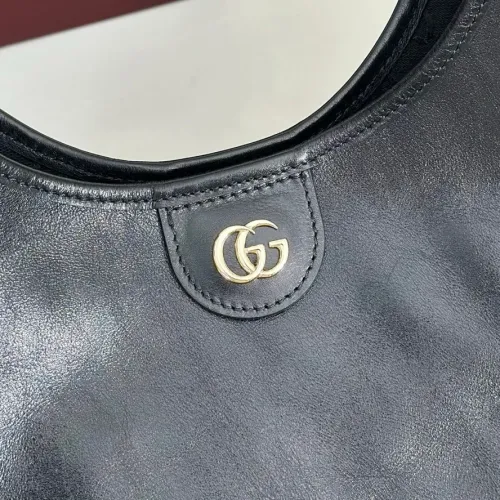 Replica Gucci AAA Quality Handbags For Women #1420365 $238.02 USD for Wholesale