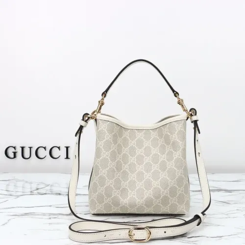 Replica Gucci AAA Quality Handbags For Women #1420495 $132.00 USD for Wholesale