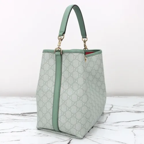 Replica Gucci AAA Quality Handbags For Women #1420498 $140.00 USD for Wholesale