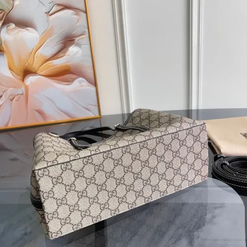 Replica Gucci AAA Quality Shoulder Bags For Women #1420538 $140.00 USD for Wholesale