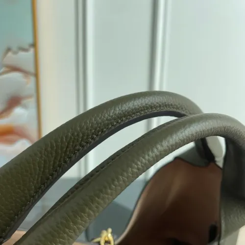 Replica Gucci AAA Quality Handbags For Women #1420580 $264.46 USD for Wholesale