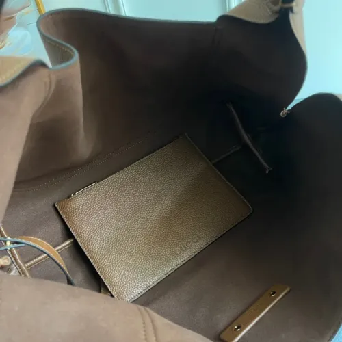 Replica Gucci AAA Quality Handbags For Women #1420585 $264.46 USD for Wholesale