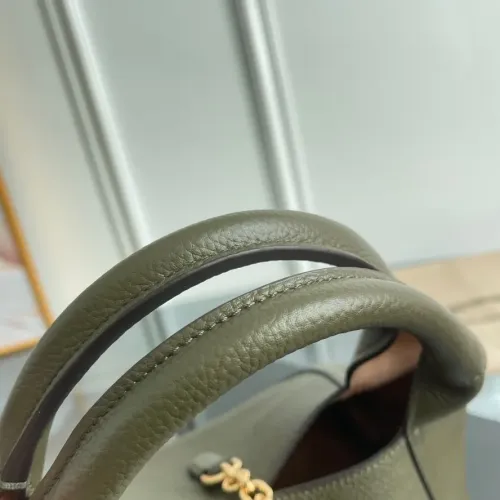 Replica Gucci AAA Quality Handbags For Women #1420605 $202.00 USD for Wholesale