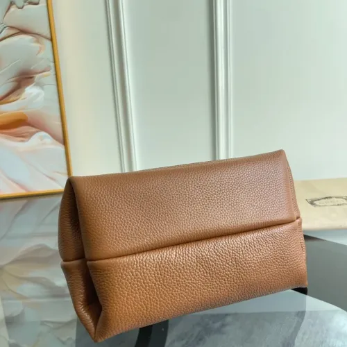 Replica Gucci AAA Quality Handbags For Women #1420611 $202.00 USD for Wholesale