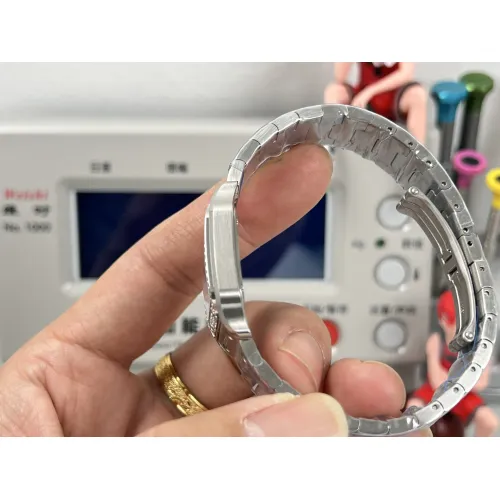 Replica Cartier AAA Quality Watches For Unisex #1421081 $446.28 USD for Wholesale