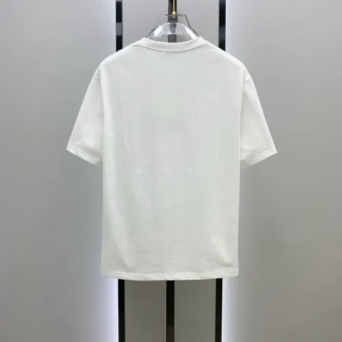 Replica Gucci T-Shirts Short Sleeved For Men #1421925 $68.00 USD for Wholesale