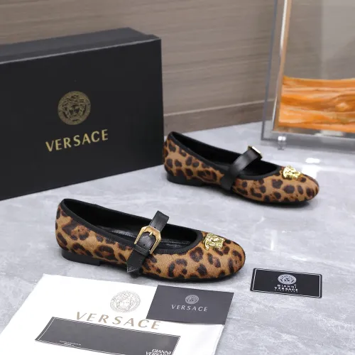 Replica Versace Flat Shoes For Women #1422334 $118.00 USD for Wholesale