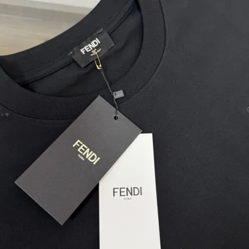 Replica Fendi T-Shirts Short Sleeved For Unisex #1423446 $32.00 USD for Wholesale