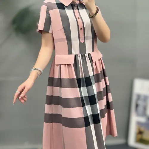 Replica Burberry Dresses Short Sleeved For Women #1423755 $76.00 USD for Wholesale
