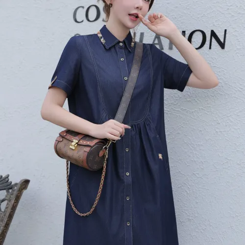 Replica Burberry Dresses Short Sleeved For Women #1423758 $76.00 USD for Wholesale