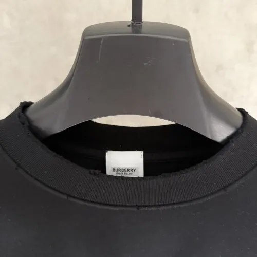 Replica Burberry T-Shirts Short Sleeved For Unisex #1424477 $56.00 USD for Wholesale