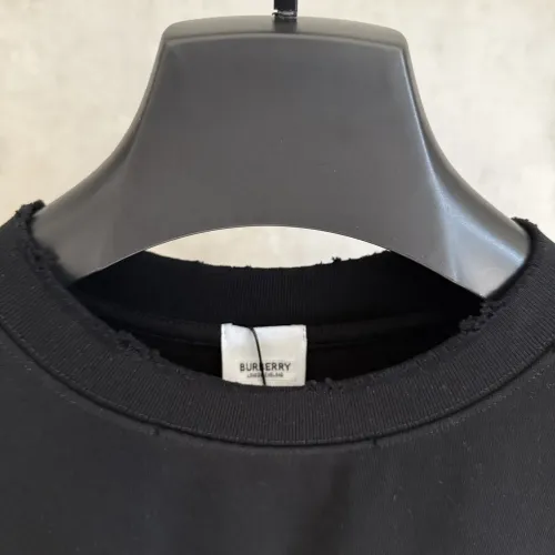 Replica Burberry T-Shirts Short Sleeved For Unisex #1424481 $56.00 USD for Wholesale