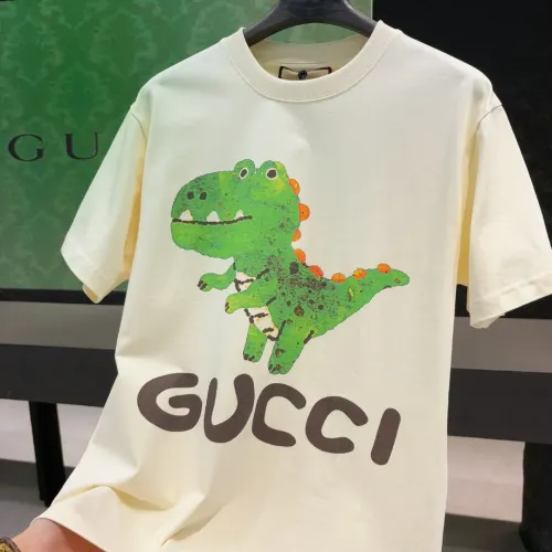Replica Gucci T-Shirts Short Sleeved For Unisex #1424604 $34.00 USD for Wholesale
