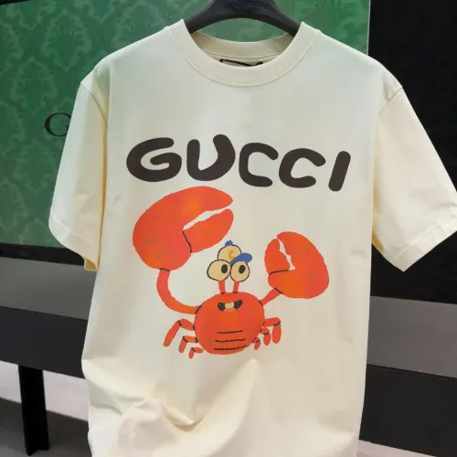 Replica Gucci T-Shirts Short Sleeved For Unisex #1424607 $34.00 USD for Wholesale