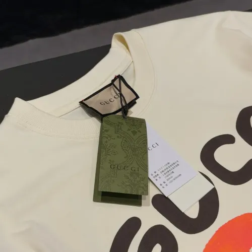 Replica Gucci T-Shirts Short Sleeved For Unisex #1424607 $34.00 USD for Wholesale