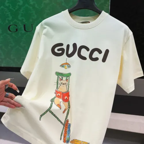 Replica Gucci T-Shirts Short Sleeved For Unisex #1424609 $34.00 USD for Wholesale