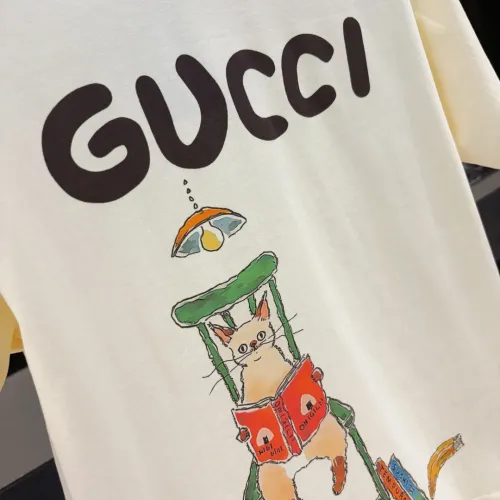 Replica Gucci T-Shirts Short Sleeved For Unisex #1424609 $34.00 USD for Wholesale
