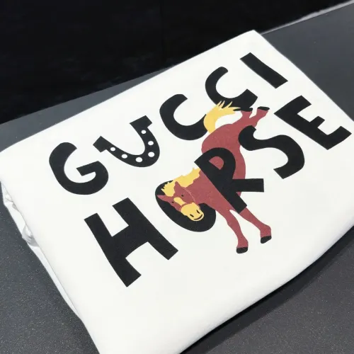 Replica Gucci T-Shirts Short Sleeved For Unisex #1424613 $34.00 USD for Wholesale
