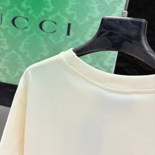 Replica Gucci T-Shirts Short Sleeved For Unisex #1424625 $34.00 USD for Wholesale