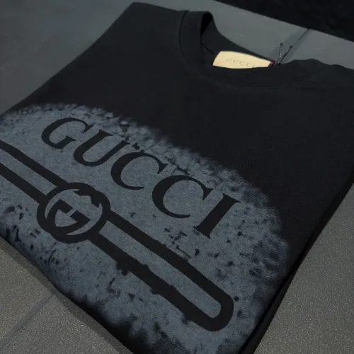 Replica Gucci T-Shirts Short Sleeved For Unisex #1424630 $34.00 USD for Wholesale