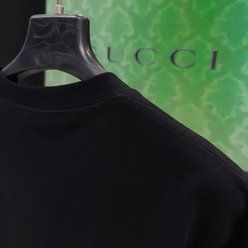 Replica Gucci T-Shirts Short Sleeved For Unisex #1424631 $34.00 USD for Wholesale