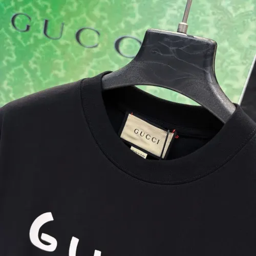 Replica Gucci T-Shirts Short Sleeved For Unisex #1424633 $34.00 USD for Wholesale