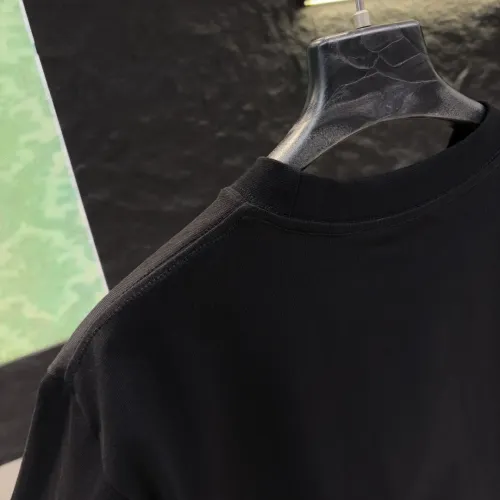 Replica Gucci T-Shirts Short Sleeved For Unisex #1424635 $34.00 USD for Wholesale
